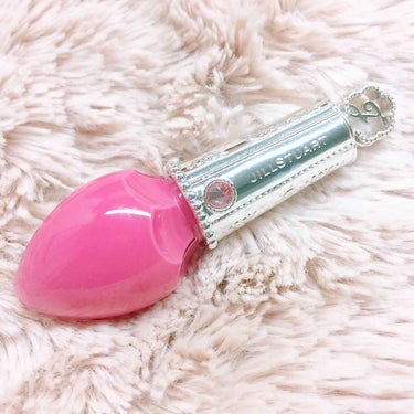 ｜Review☺︎︎❤︎｜

Forever Juicy Oil Rouge Glow

私は02番のgrape pink🍇💗

店員さんとお話してこの青みピンクにしました！好き嫌いがわかれるかもしれま