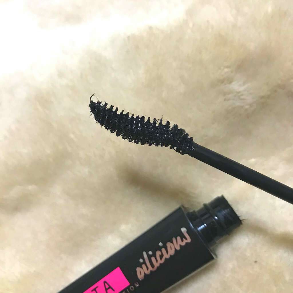 ラッシュニスタ オイリシャス/MAYBELLINE NEW YORK/マスカラを使ったクチコミ(2枚目)