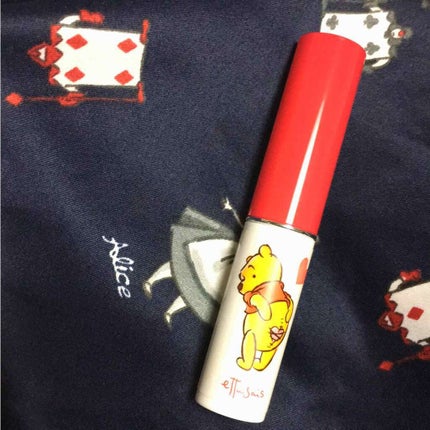 ettusais リップエッセンス(スティック) N カラーのクチコミ「パッケージがくまのプーさんになっていてかわいい!
色はほんのりつく感じです。..」(1枚目)