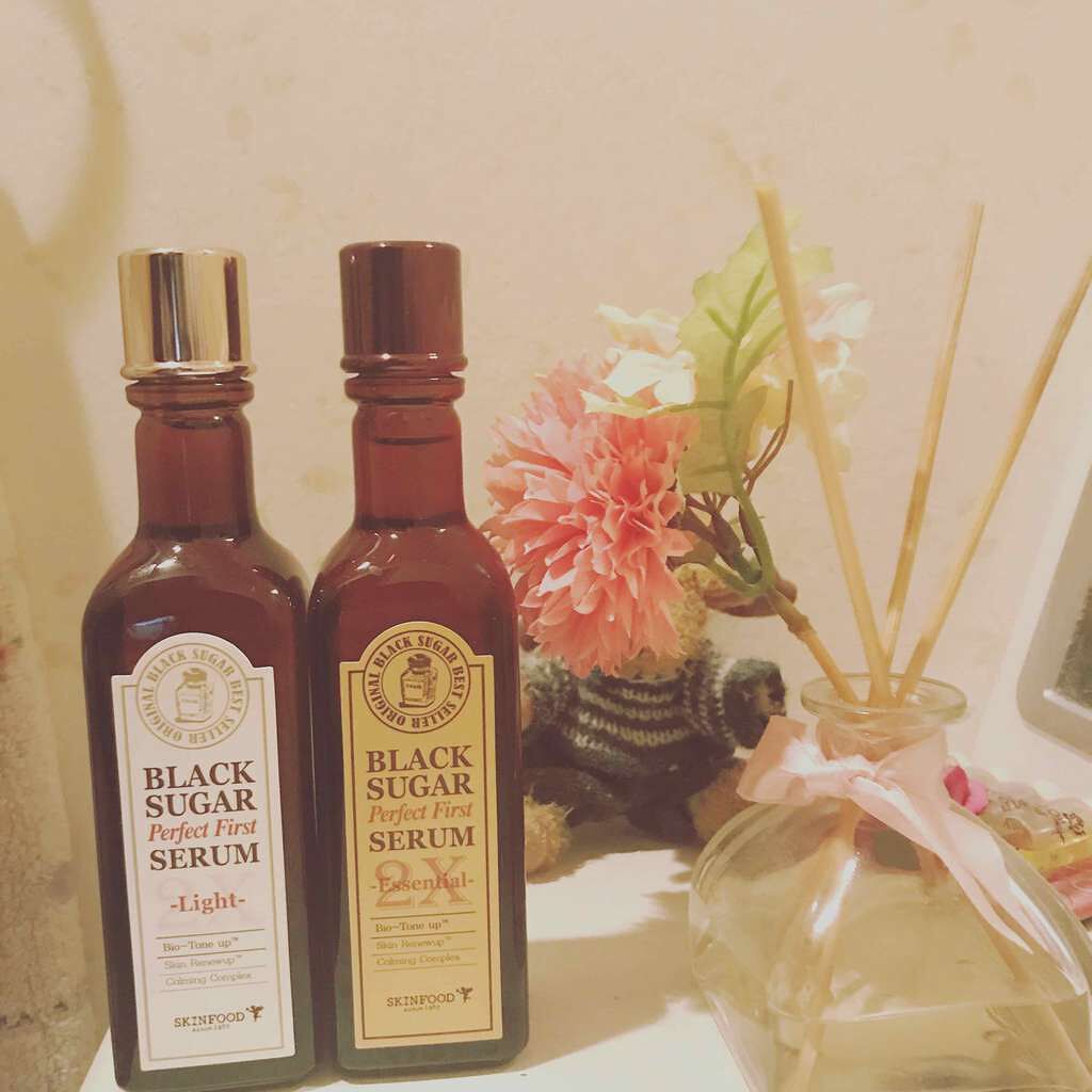 ブラックシュガー パーフェクトファーストセラム2X  エッセンシャル(旧)/SKINFOOD/美容液を使ったクチコミ（1枚目）