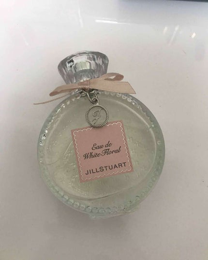 ジルスチュアート リラックス オード ホワイトフローラル/JILL STUART/香水(レディース)を使ったクチコミ(1枚目)