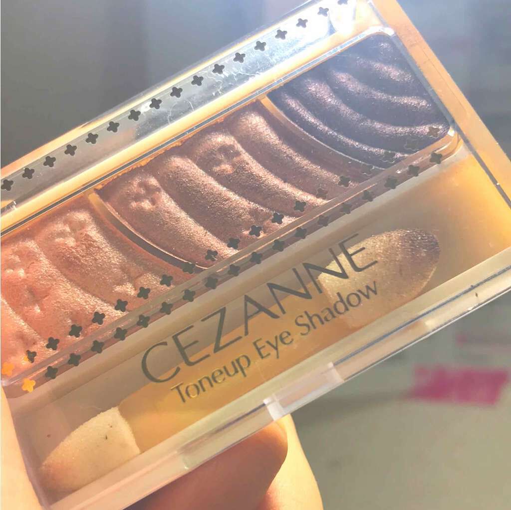 トーンアップアイシャドウ/CEZANNE/アイシャドウパレットを使ったクチコミ（1枚目）