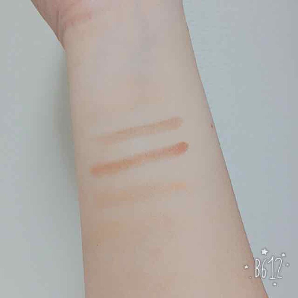 Dior 5 Couleurs Edition Dentelleのクチコミ「汚画像＆見にくくてすみません🙇‍♀️
写真の上からチーク→アイシャドウ（濃茶）→アイシャドウ（.....」（3枚目）