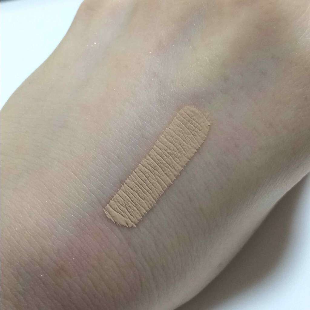 カバーパーフェクション チップコンシーラー/the SAEM/リキッドコンシーラーを使ったクチコミ(2枚目)