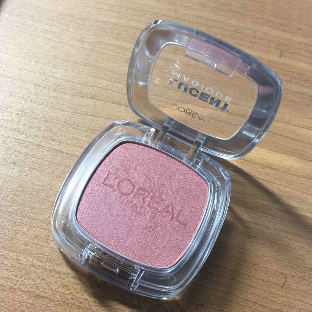 ルーセントマジック パウダーブラッシュ/ロレアル パリ/パウダーチークを使ったクチコミ(2枚目)