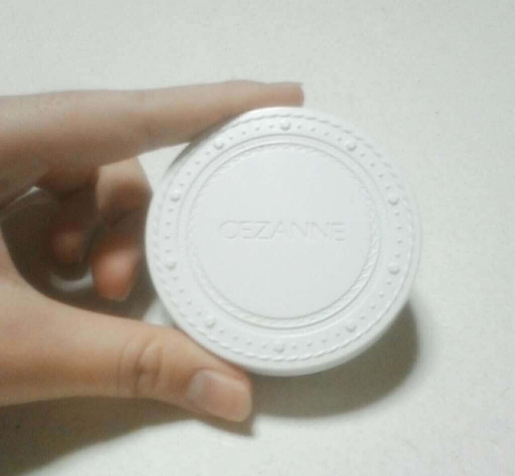 UVクリアフェイスパウダー/CEZANNE/プレストパウダーを使ったクチコミ(1枚目)