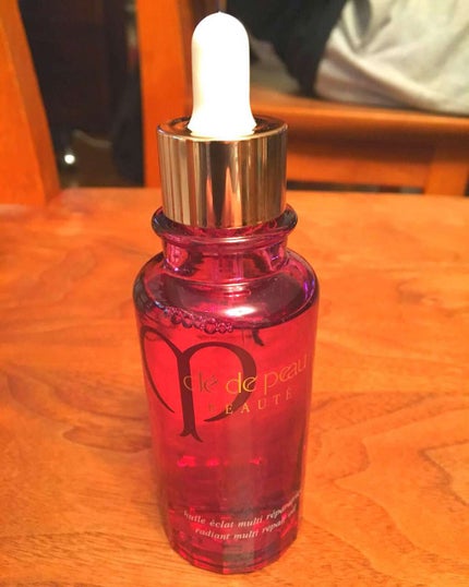 ユイルレパラトゥリス/クレ・ド・ポー ボーテ/美容液を使ったクチコミ(1枚目)