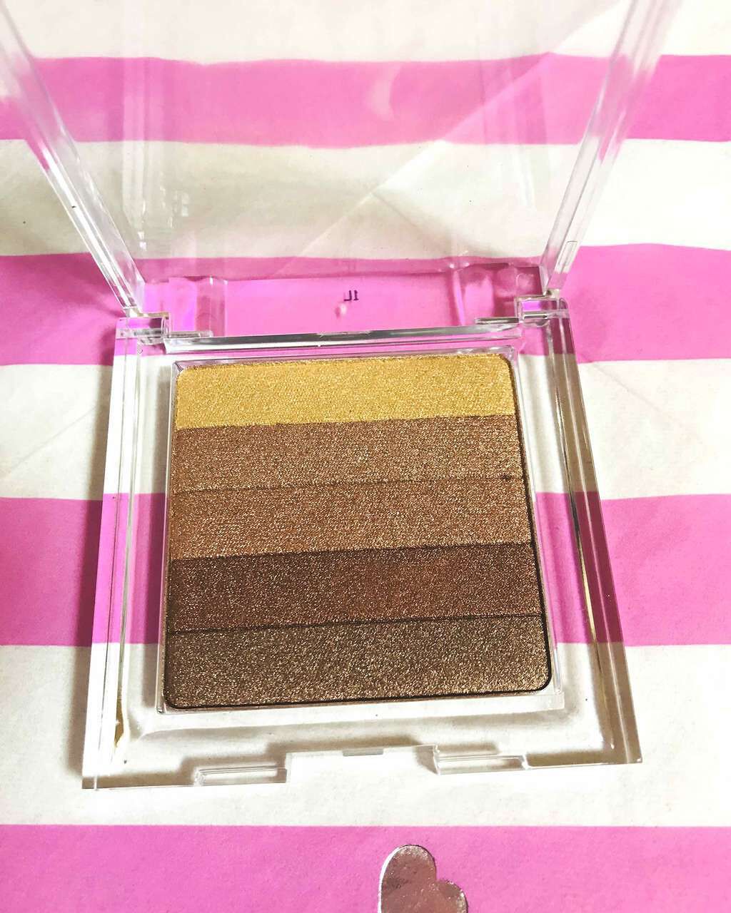 カスタムブロンザ—＆ブラッシュ＆シャドウ/PHYSICIANS FORMULA/パウダーチークを使ったクチコミ（1枚目）