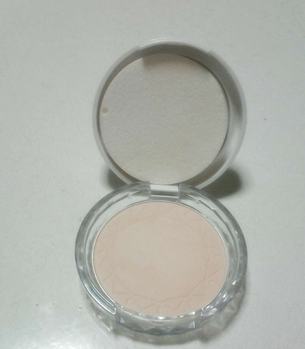 UVクリアフェイスパウダー/CEZANNE/プレストパウダーを使ったクチコミ(2枚目)