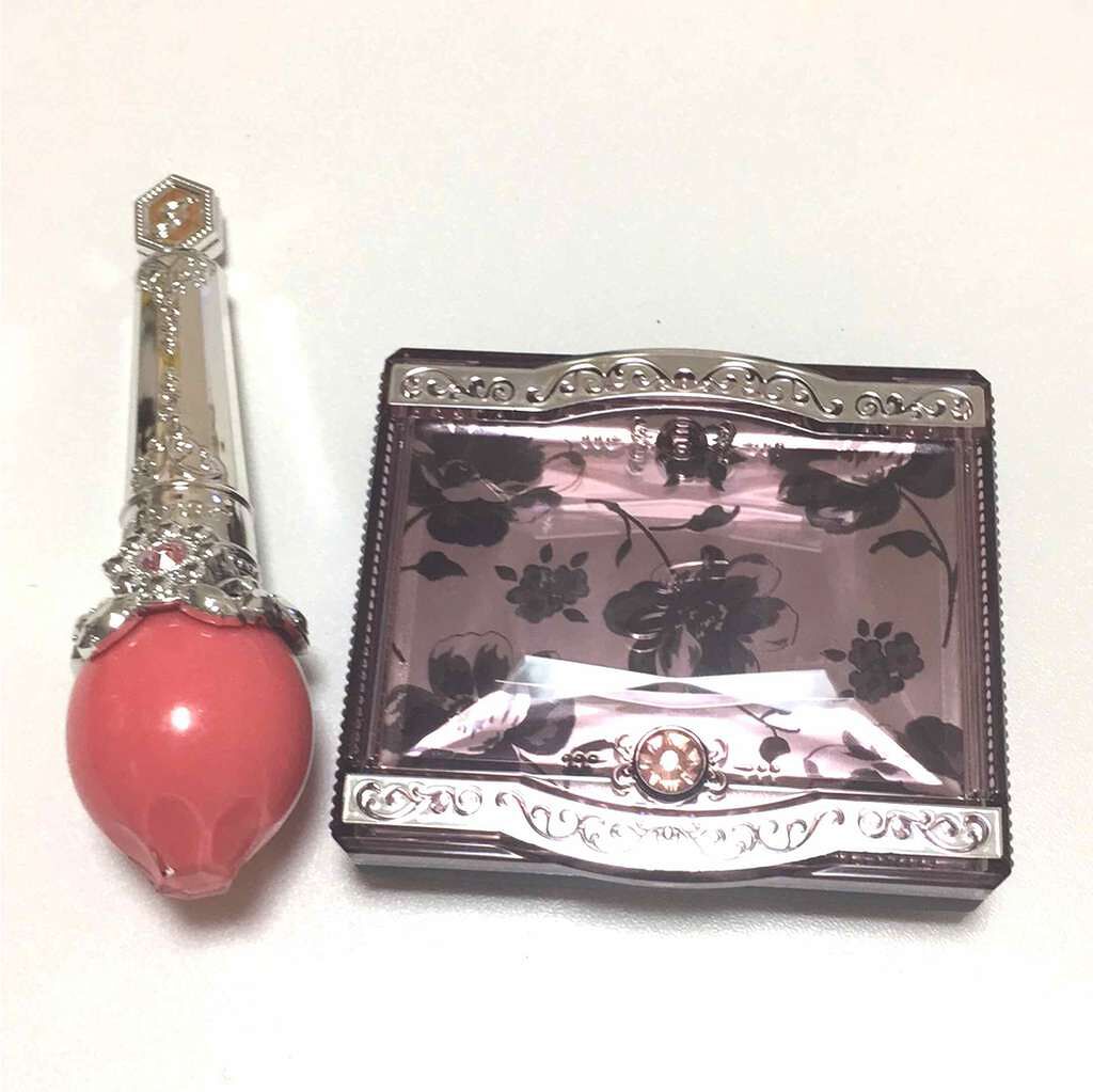 ブルーミングデュー オイルインブラッシュ/JILL STUART/パウダーチークを使ったクチコミ（1枚目）