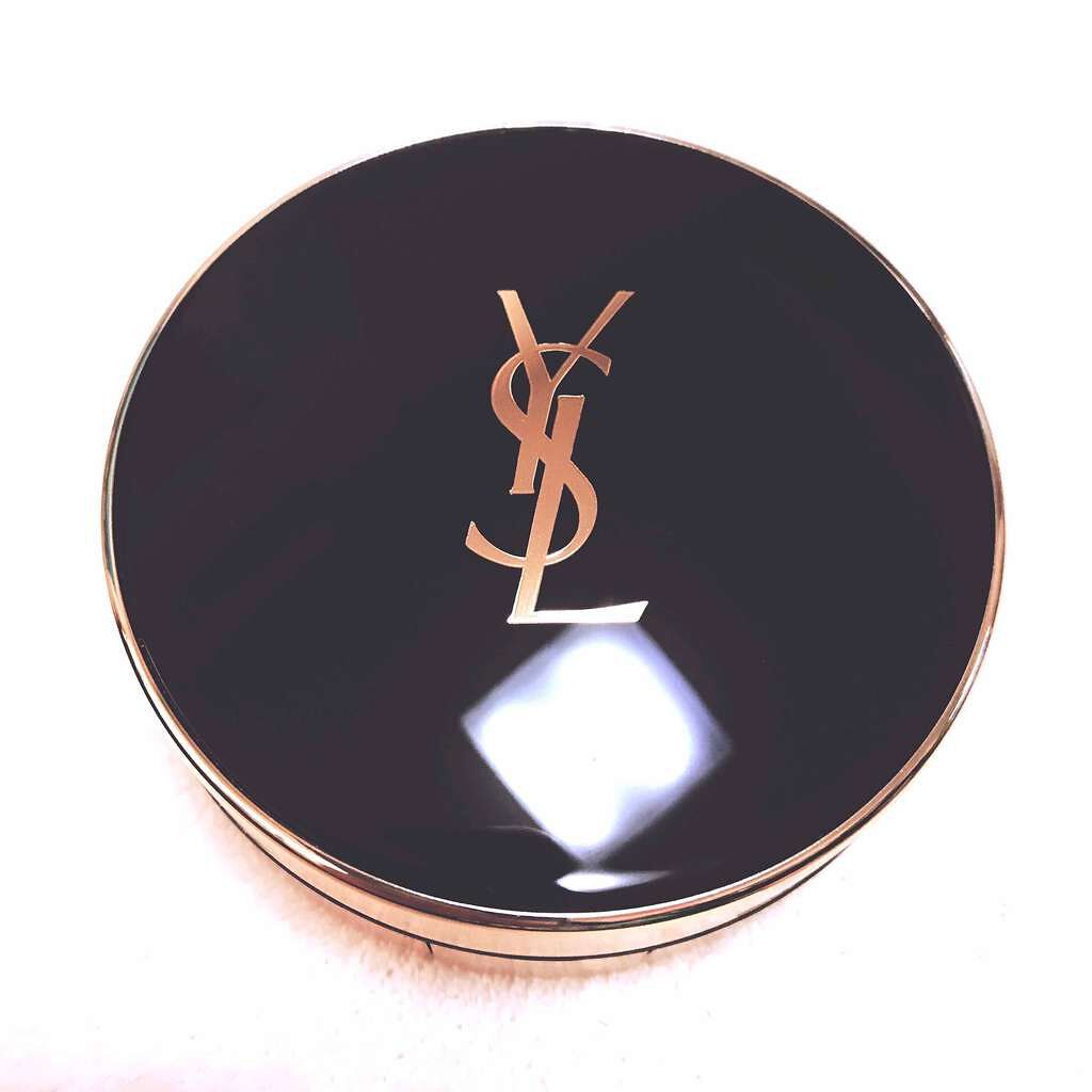 アンクル ド ポー ルクッション/YVES SAINT LAURENT BEAUTE/クッションファンデーションを使ったクチコミ(1枚目)