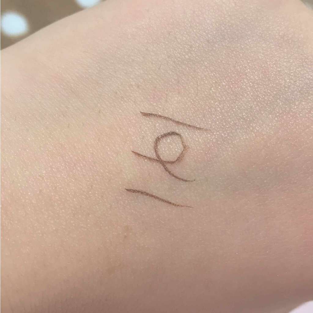 イノセントライナー/インテグレート/スティックアイシャドウを使ったクチコミ（2枚目）