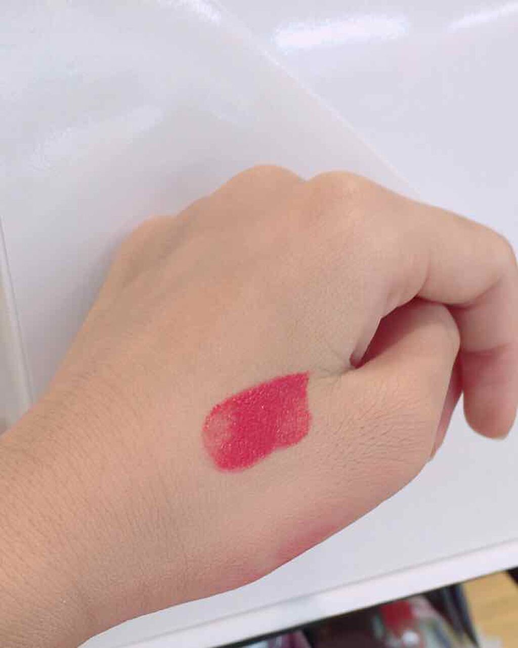 ユイルカレス/ロレアル パリ/リップグロスを使ったクチコミ(3枚目)