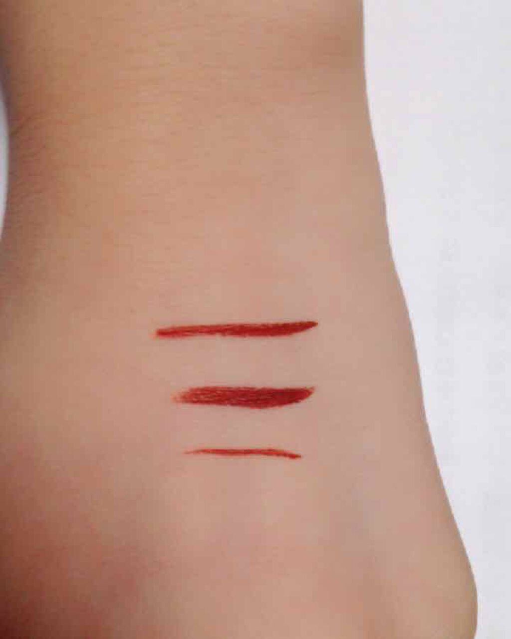 モテライナー リキッド/UZU BY FLOWFUSHI/リキッドアイライナーを使ったクチコミ(2枚目)