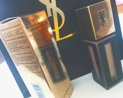 タン アンクル ド ポー/YVES SAINT LAURENT BEAUTE/リキッドファンデーションを使ったクチコミ(1枚目)