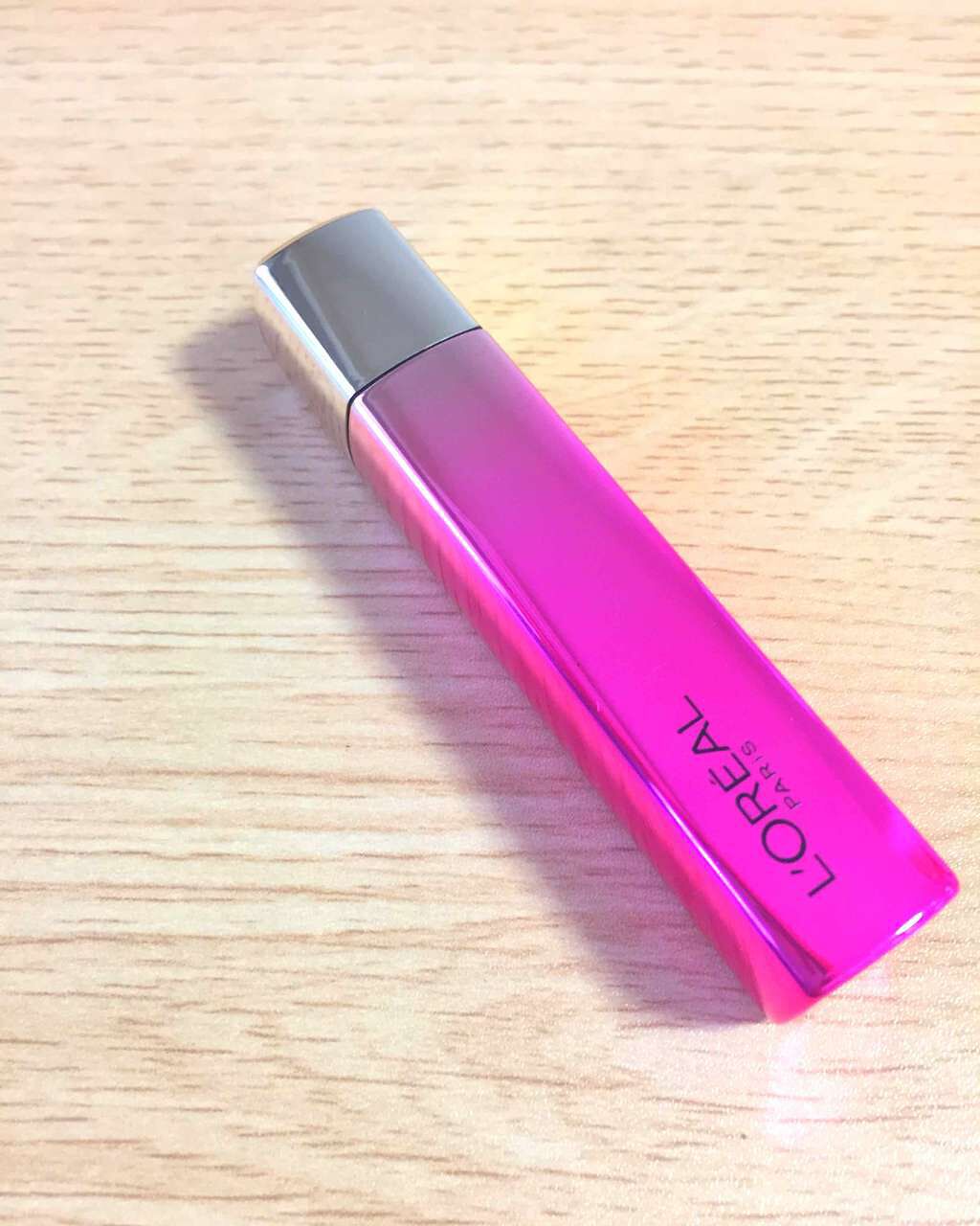 ユイルカレス 807 フューシャピンク/ロレアル パリ/リップグロスを使ったクチコミ（3枚目）