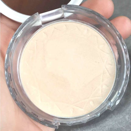 UVクリアフェイスパウダー/CEZANNE/プレストパウダーを使ったクチコミ(2枚目)