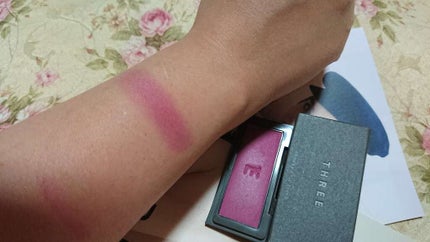 チーキーシークブラッシュ/THREE/パウダーチークを使ったクチコミ(1枚目)