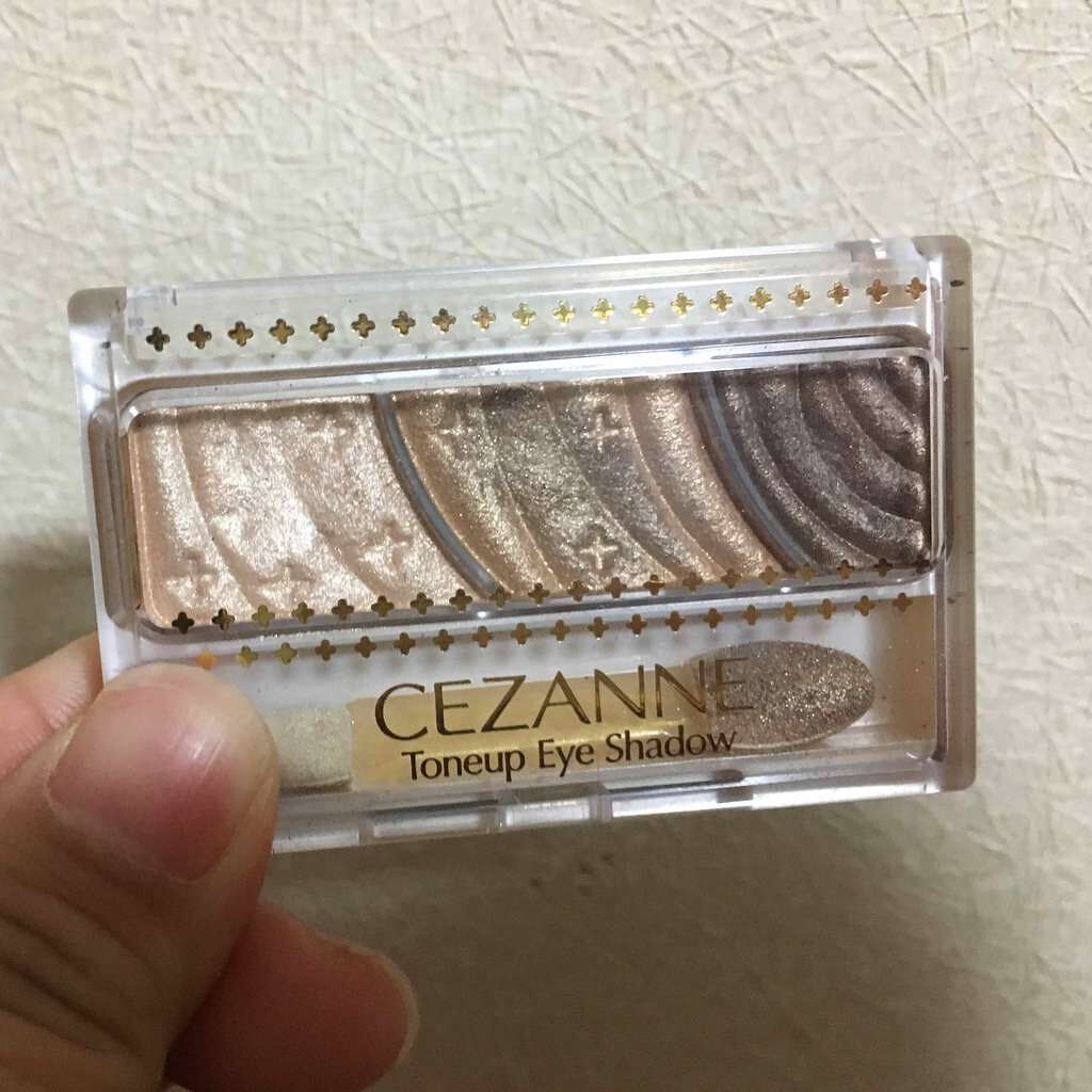 トーンアップアイシャドウ/CEZANNE/アイシャドウパレットを使ったクチコミ(1枚目)