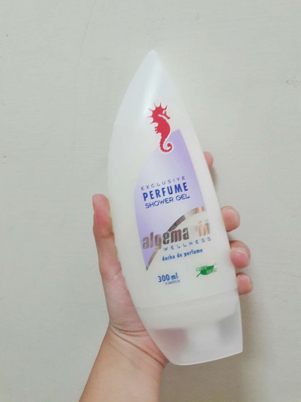 イク on LIPS 「沖縄しか買えない香水入りボディーソープです。香水入りなので、め..」(1枚目)