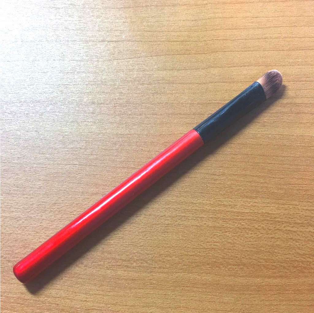 春姫 アイシャドウブラシ/DAISO/メイクブラシを使ったクチコミ(1枚目)