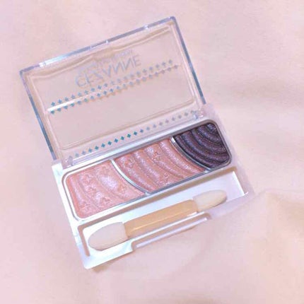 トーンアップアイシャドウ/CEZANNE/アイシャドウパレットを使ったクチコミ(1枚目)