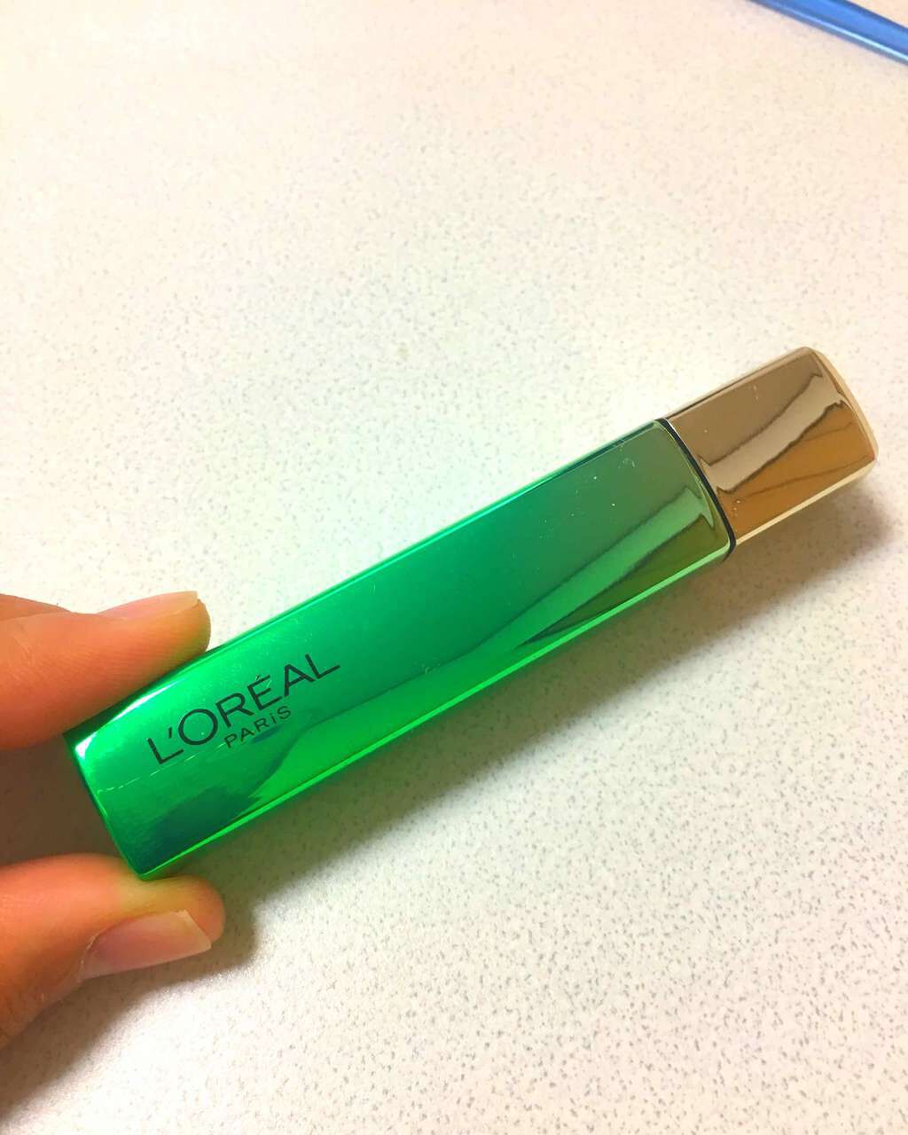 ユイルカレス/ロレアル パリ/リップグロスを使ったクチコミ(1枚目)