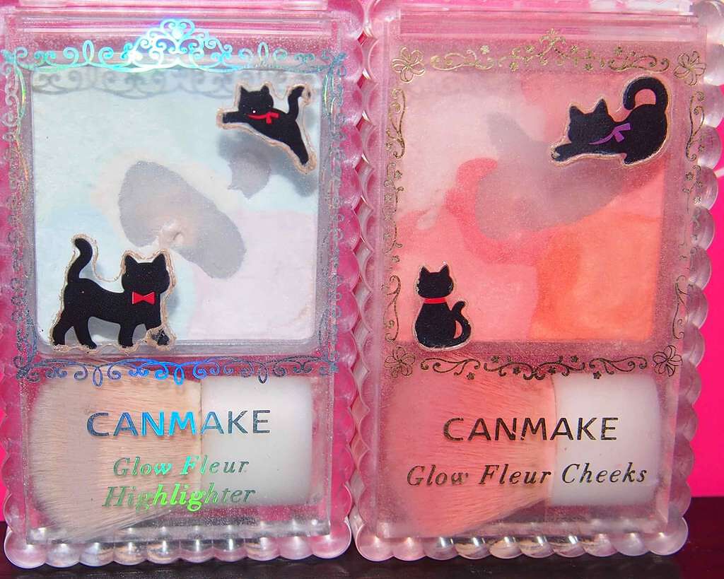 グロウフルールハイライター/キャンメイク/パウダーハイライトを使ったクチコミ（1枚目）