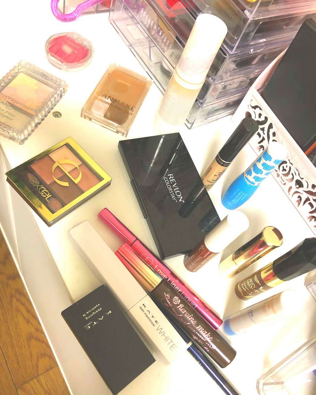 最近の毎日メイク💄✨

○キス マットシフォン UVホワイトニングベースN 02
○the SAEM TIP CONCEALER 1.5
○エテュセ オイルブロックベース
○レブロン カラーステイ UV パウダー ファンデーション
○キャ