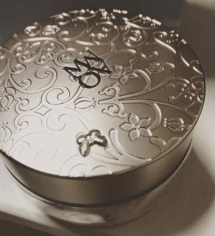 AQ MW フェイスパウダー/DECORTÉ/ルースパウダーを使ったクチコミ(2枚目)