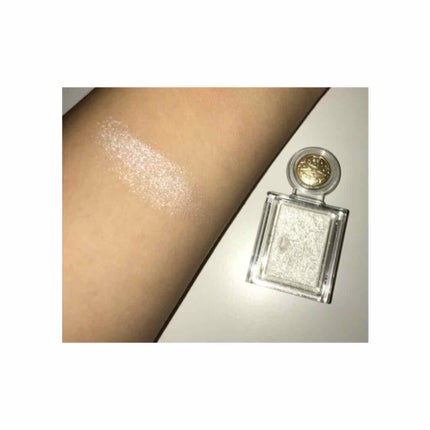 シャドーカスタマイズ/MAJOLICA MAJORCA/単色アイシャドウを使ったクチコミ(2枚目)