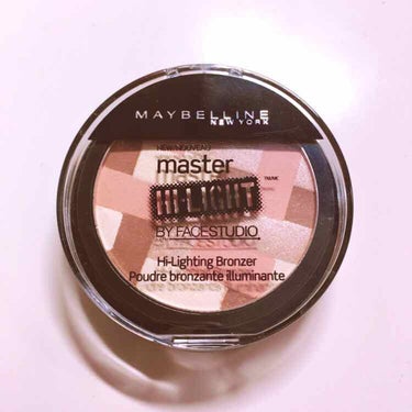 MAYBELLINE master Hi-Light by face studio 

このハイライトは
・クリームホワイト(マット)
・ブラウン(マット)
・コーラルピンク(マット)
・ゴールド(シマ