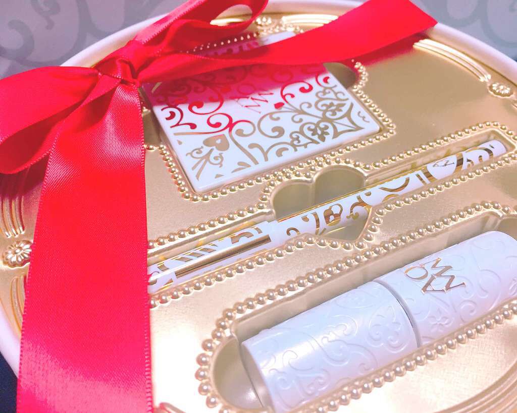 AQ MW メイクアップコフレ VI (クリスマスコフレ 2017)/DECORTÉ/メイクアップキットを使ったクチコミ(2枚目)