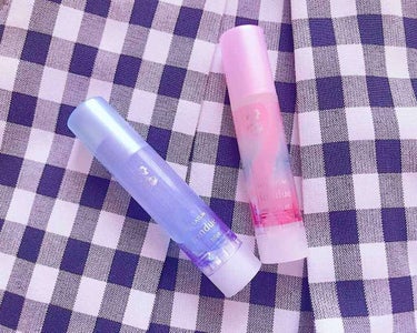 ・
メンソレータムのリップフォンデュです💄
・
するする塗れて細かいパールがぷっくりとした立体的な唇をつくってくれます👄♡
・
私はマットなリップの上から唇の中心にこのリップフォンデュを重ねるのが好きで