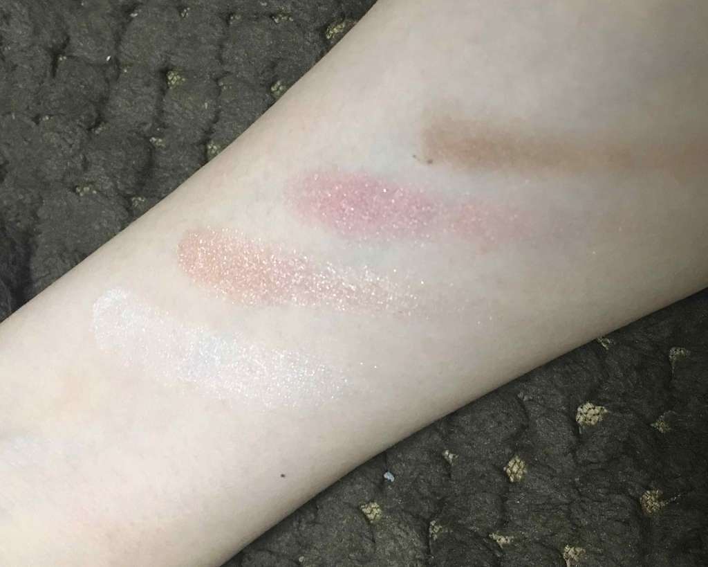 クリスマス メイクアップキット 2017 (クリスマスコフレ)/SUQQU/メイクアップキットを使ったクチコミ(2枚目)