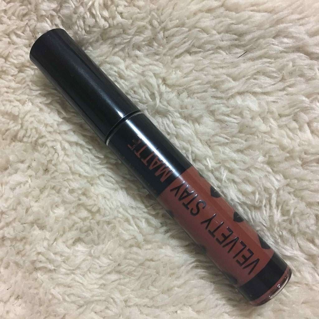 ベルベティ ステイ マット/リンメル ロンドン/口紅を使ったクチコミ(1枚目)