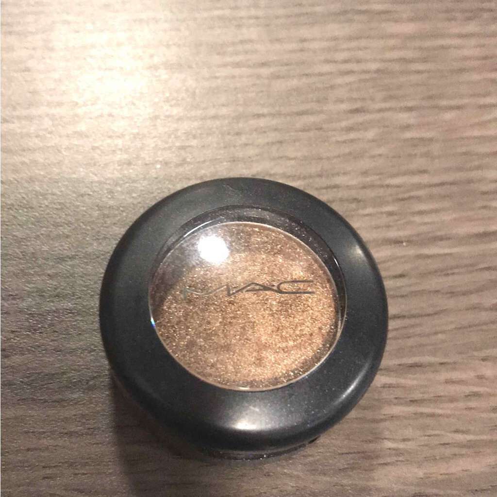 スモール アイシャドウ/M・A・C/単色アイシャドウを使ったクチコミ（1枚目）