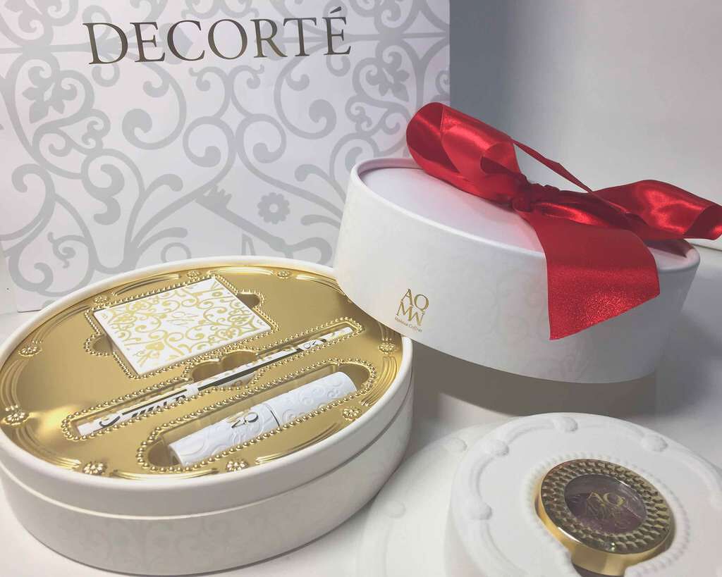 AQ MW メイクアップコフレ VI (クリスマスコフレ 2017)/DECORTÉ/メイクアップキットを使ったクチコミ(1枚目)