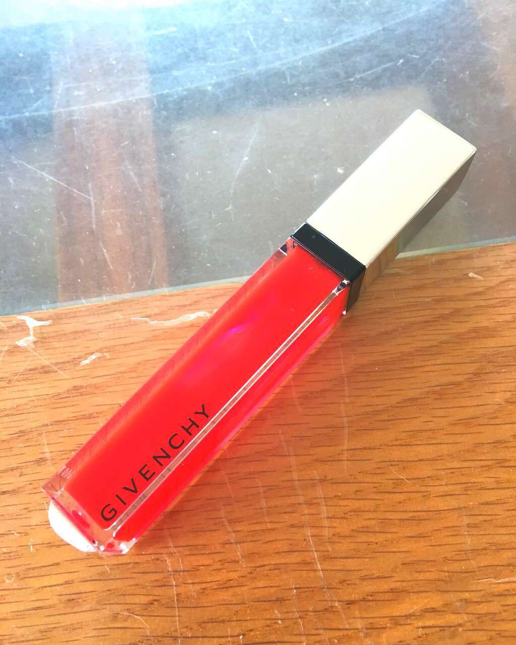 ジェリー・アンテルディ/GIVENCHY/リップグロスを使ったクチコミ（1枚目）