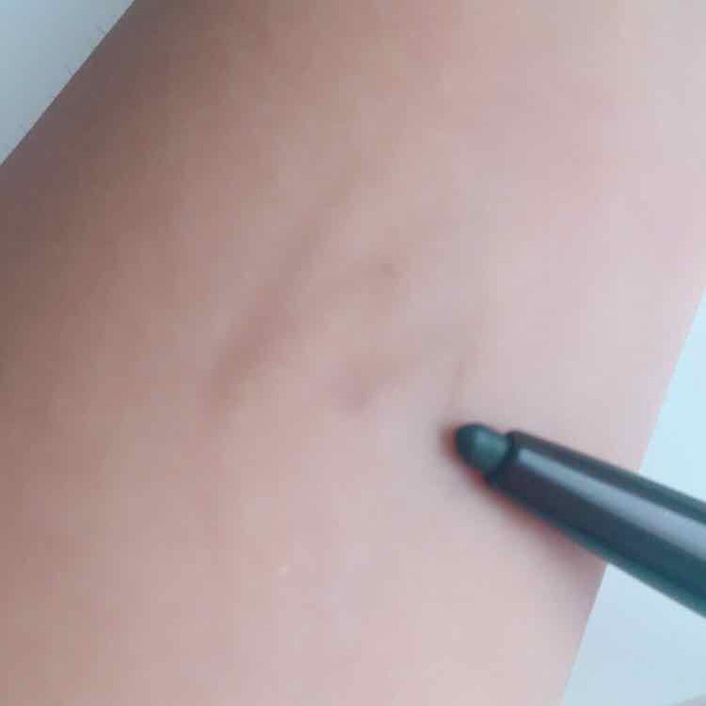 ナチュラルアイブロウカラーS/KiSS/眉マスカラを使ったクチコミ（2枚目）