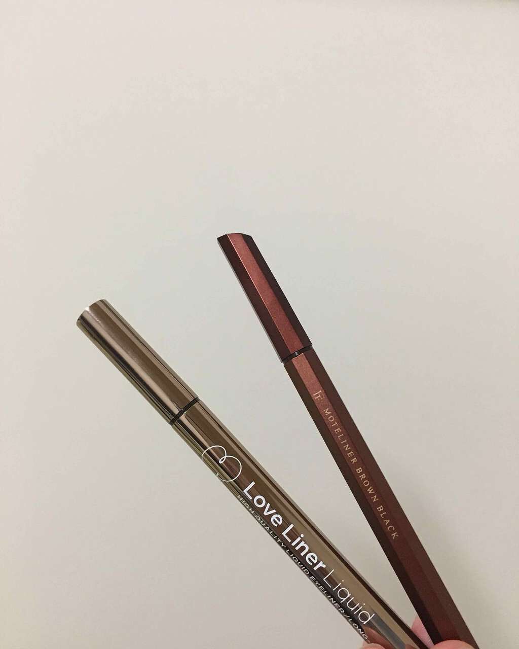 モテライナー リキッド/UZU BY FLOWFUSHI/リキッドアイライナーを使ったクチコミ(1枚目)