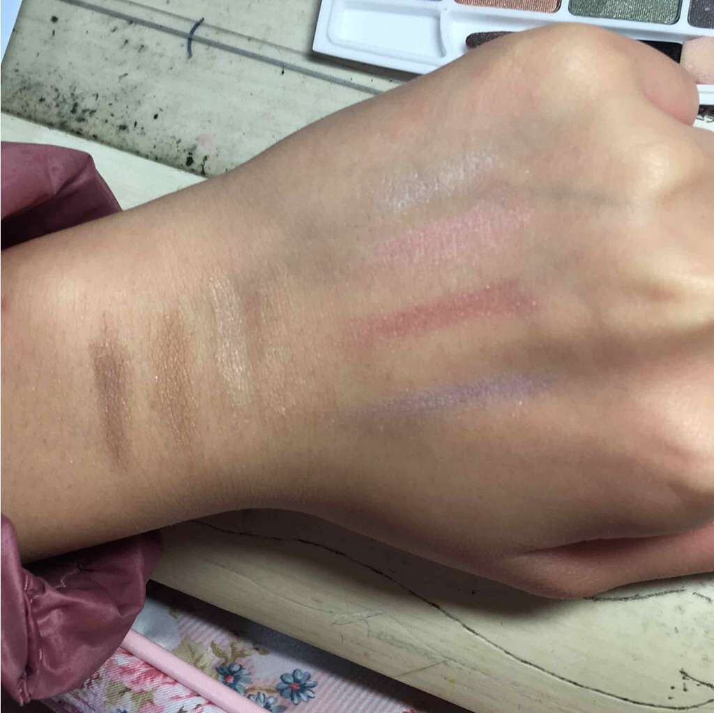 12色アイシャドウパレット/LOUJENE/アイシャドウパレットを使ったクチコミ(3枚目)