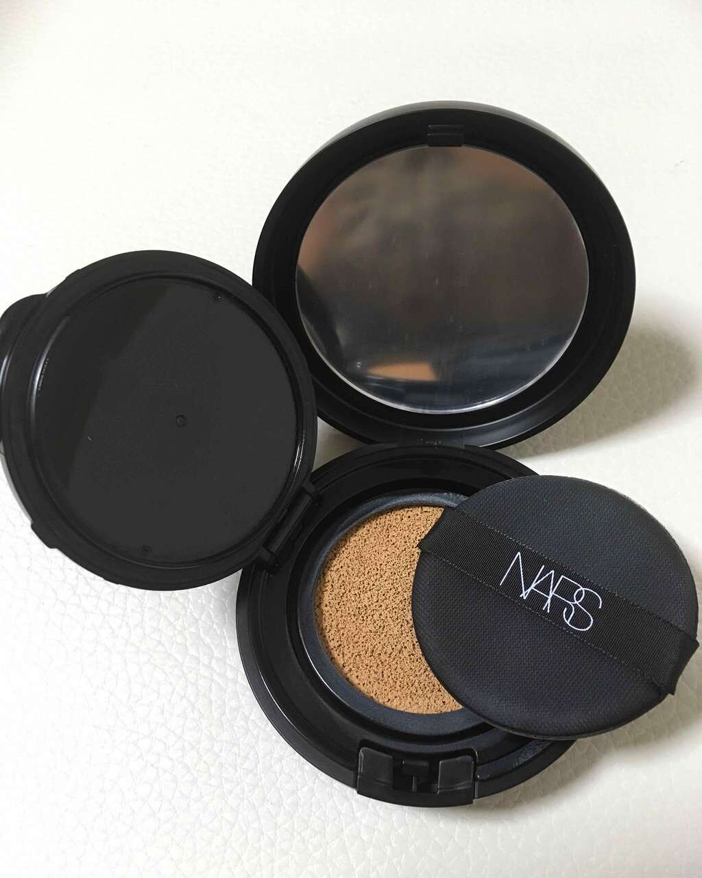 アクアティックグロー クッションコンパクト/NARS/クッションファンデーションを使ったクチコミ（2枚目）