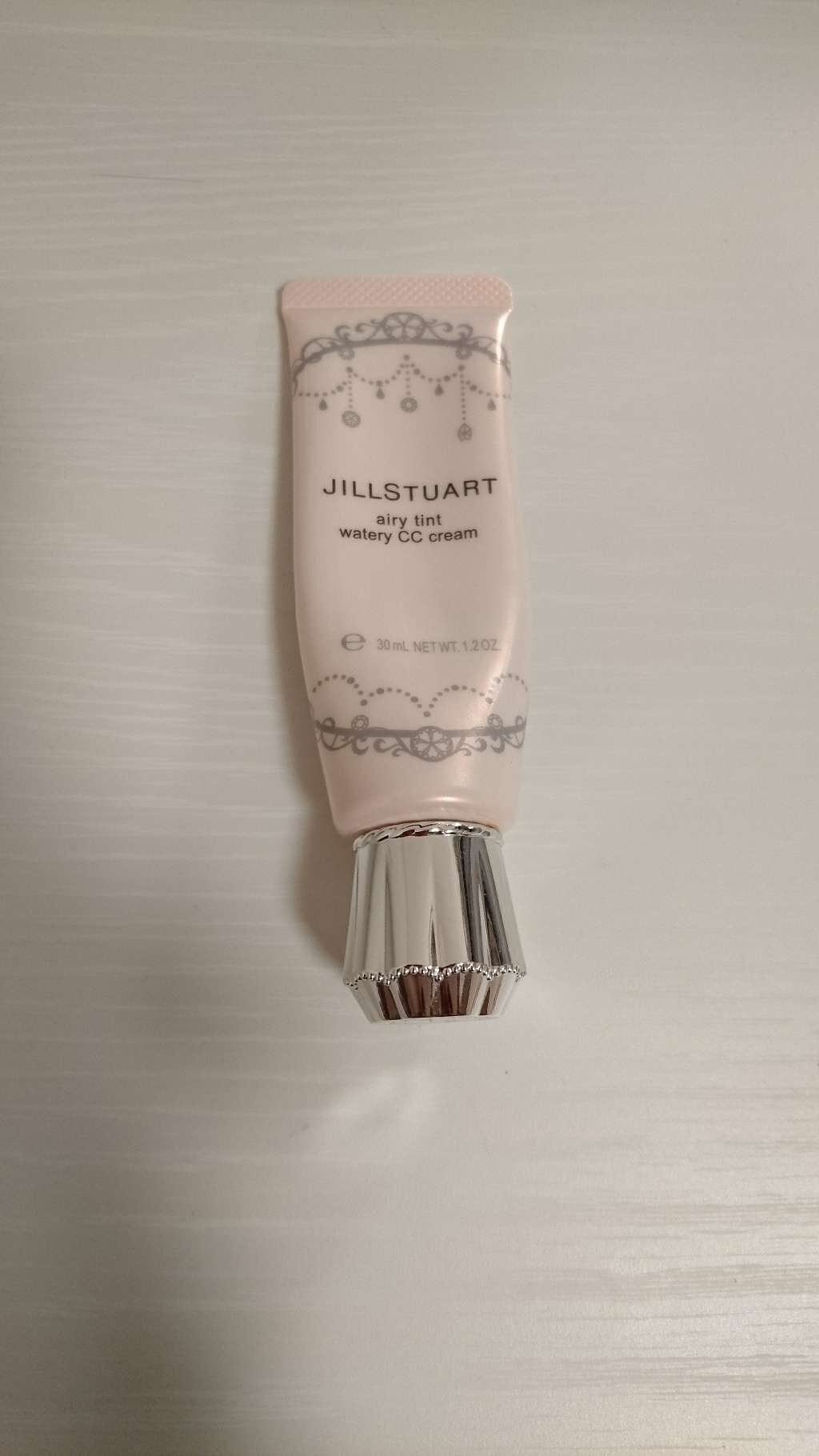 エアリーティント ウォータリーCCクリーム/JILL STUART/CCクリームを使ったクチコミ(1枚目)