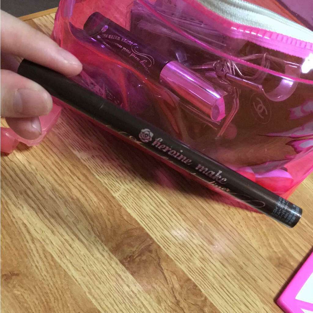 スムースリキッドアイライナー スーパーキープ/ヒロインメイク/リキッドアイライナーを使ったクチコミ(1枚目)