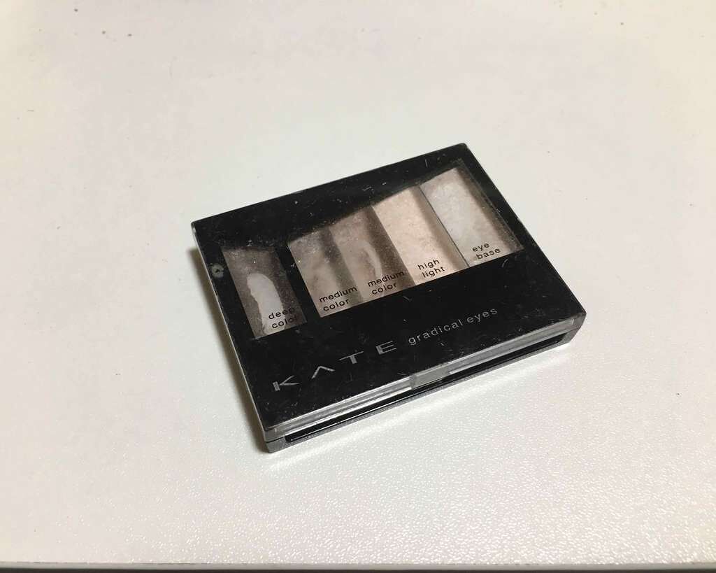 グラディカルアイズA/KATE/アイシャドウパレットを使ったクチコミ(1枚目)