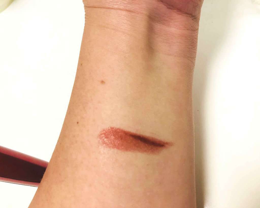 ウルトラ HD ジェル リップカラー/REVLON/口紅を使ったクチコミ(2枚目)