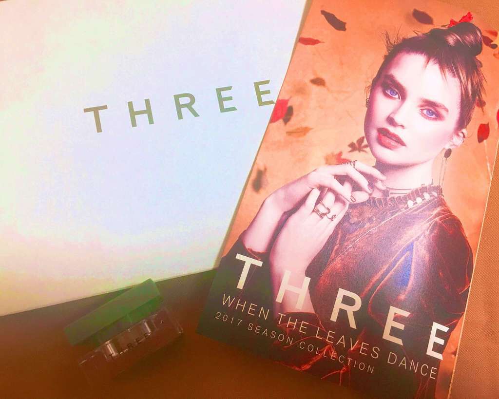 シマリングカラーヴェール ステートメント/THREE/単色アイシャドウを使ったクチコミ(1枚目)