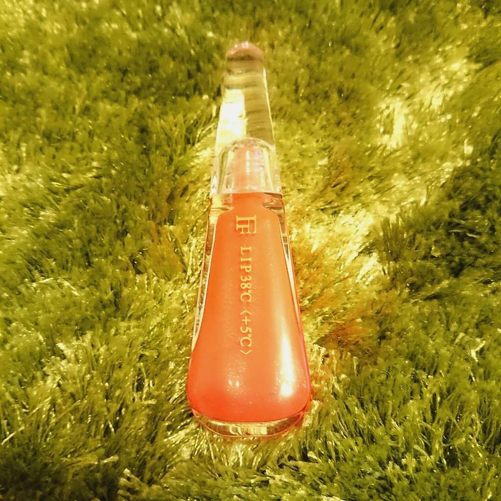 38°C / 99°F リップトリートメント (リップ美容液)/UZU BY FLOWFUSHI/リップケアを使ったクチコミ(1枚目)