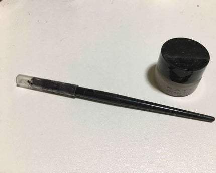 KATE ラスティングジェルアイライナーNのクチコミ「〇 ケイト
     ラスティングジェルアイライナーN
 BK-1 グロウブラック..」(1枚目)